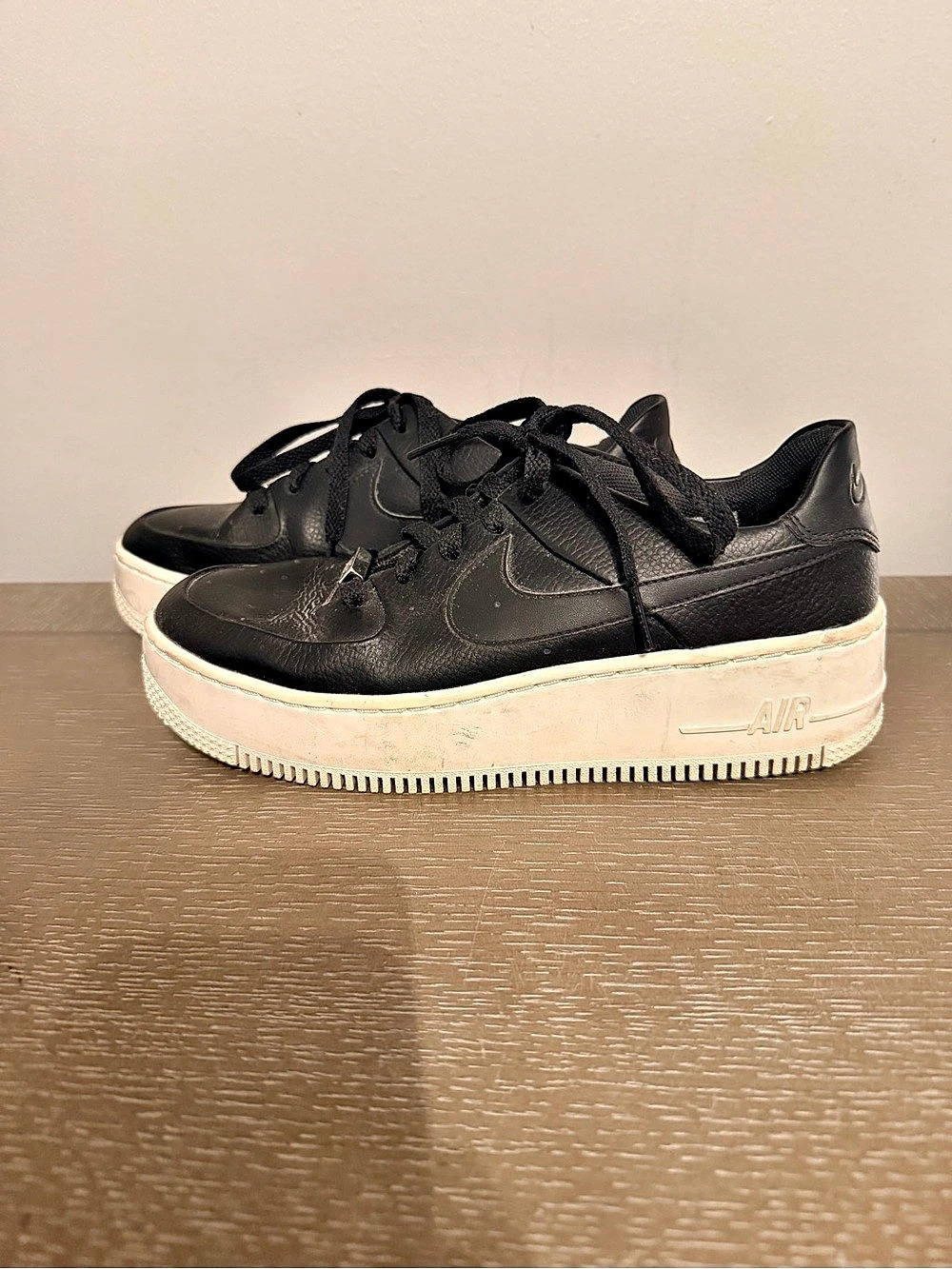 Nike Air Force 1 Low Sneakers Black & White